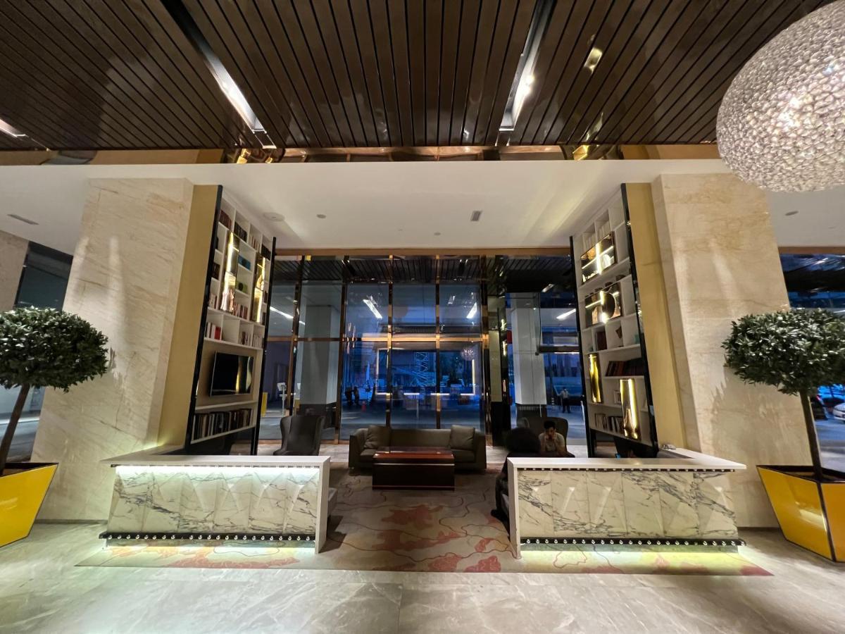 Amazing Pool By Platinum Suites Klcc Kuala Lumpur Dış mekan fotoğraf