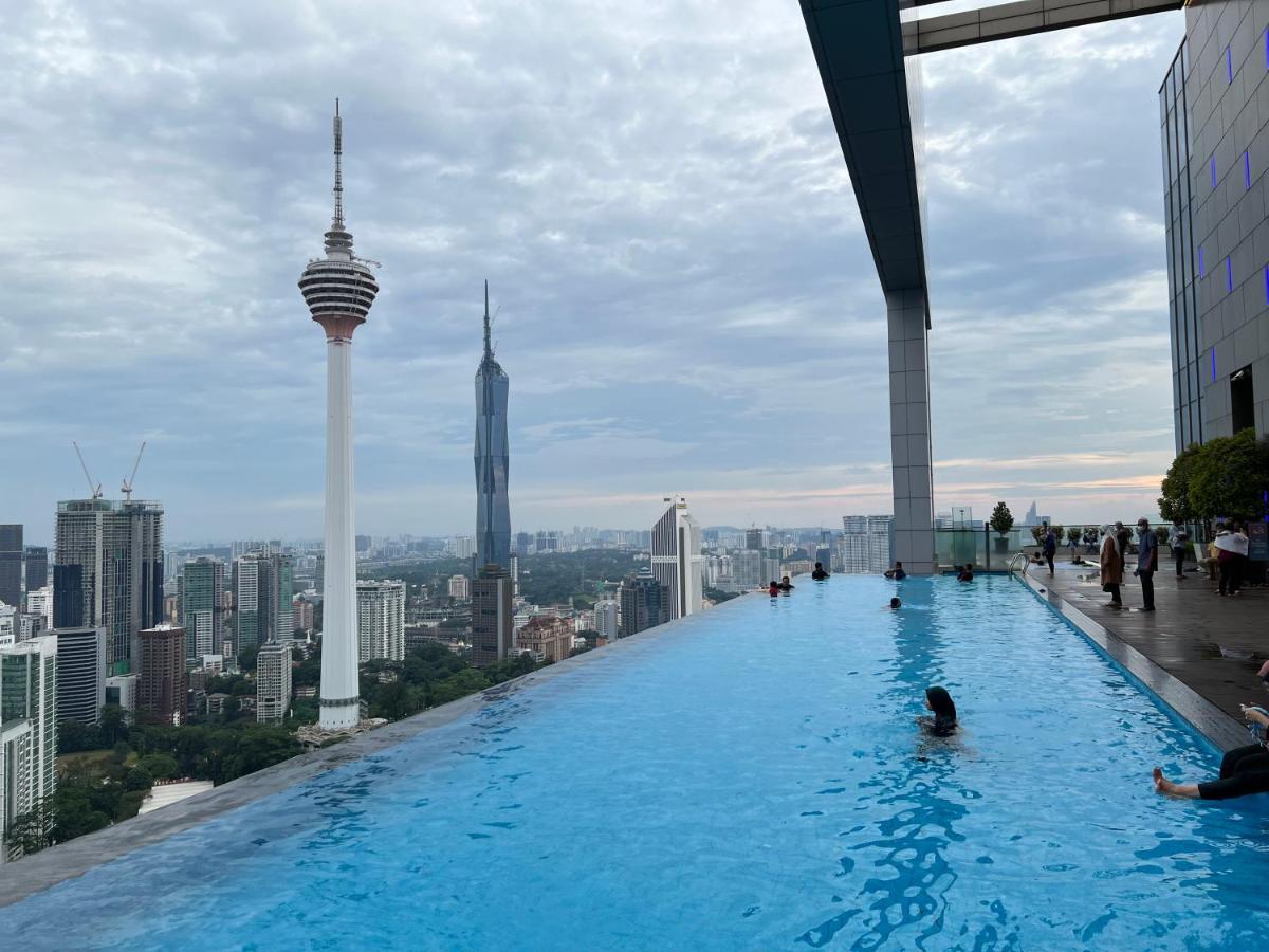 Amazing Pool By Platinum Suites Klcc Kuala Lumpur Dış mekan fotoğraf