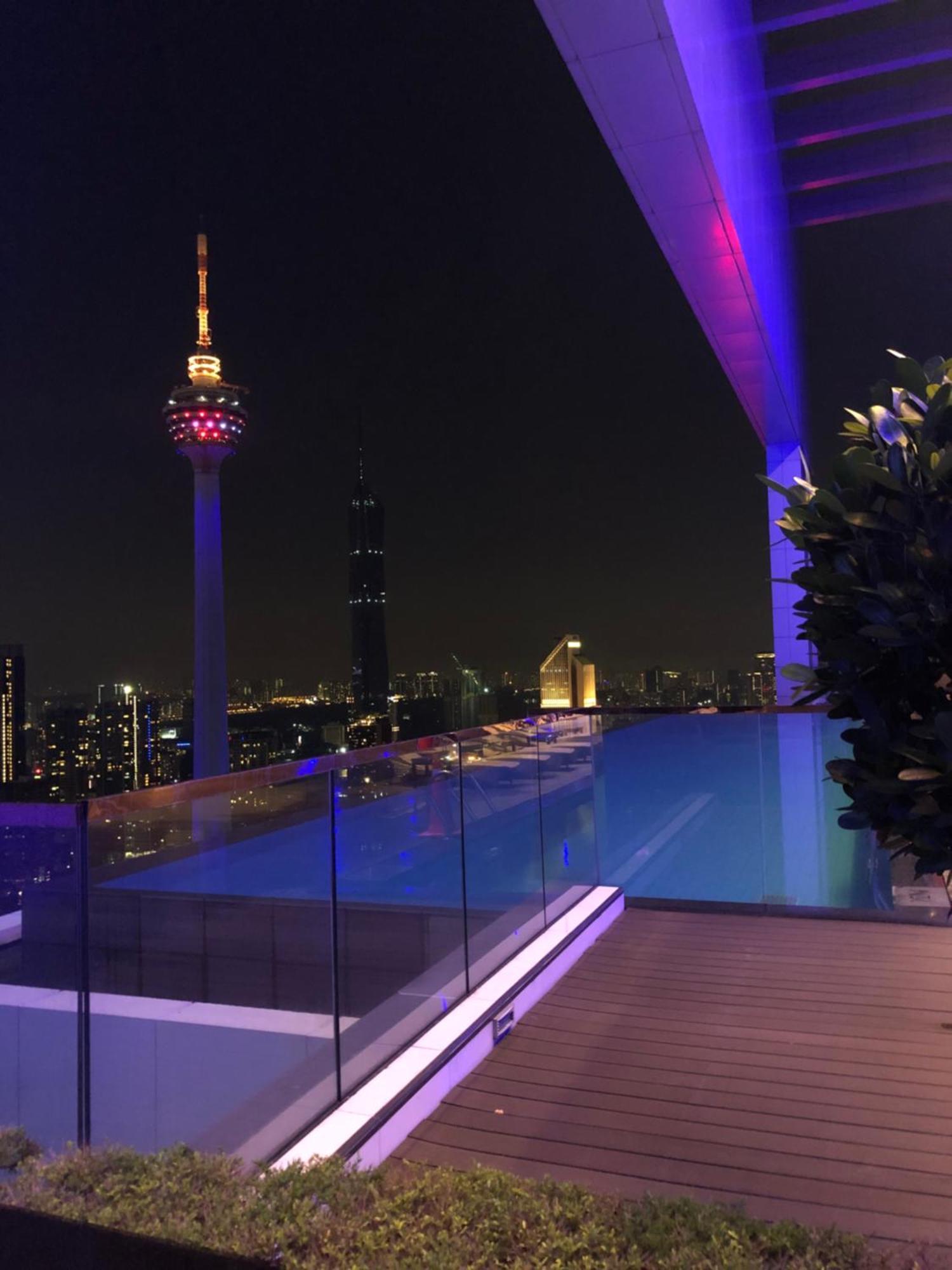 Amazing Pool By Platinum Suites Klcc Kuala Lumpur Dış mekan fotoğraf