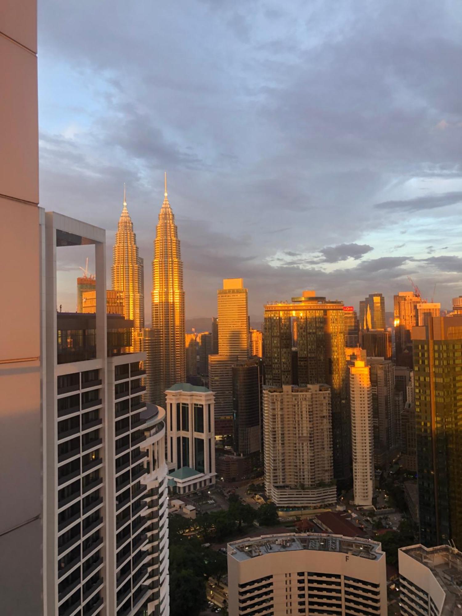 Amazing Pool By Platinum Suites Klcc Kuala Lumpur Dış mekan fotoğraf